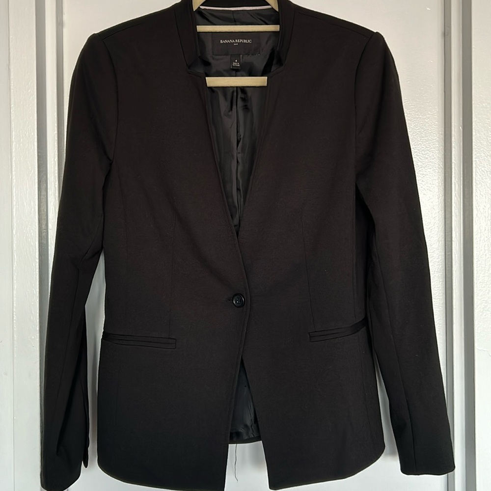 Moch neck blazer